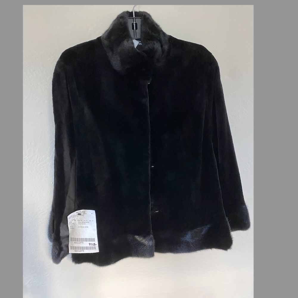Wolfie Natural Fur Sheared Black Mink Cape NWT Size 00
